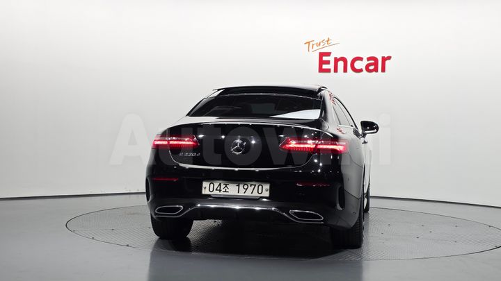 Mercedes-Benz E Class 2019 — 4