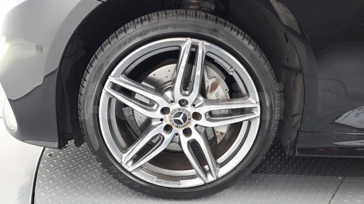 Mercedes-Benz E Class 2019 — 5