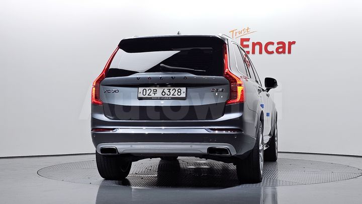 Volvo XC90 2017 — 4