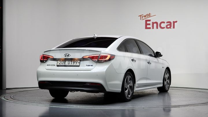 Hyundai Sonata 2016 — 2