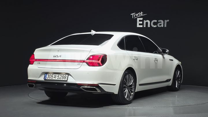 Kia K9 2023 — 2