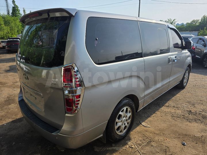 Hyundai Starex 2015 — 5