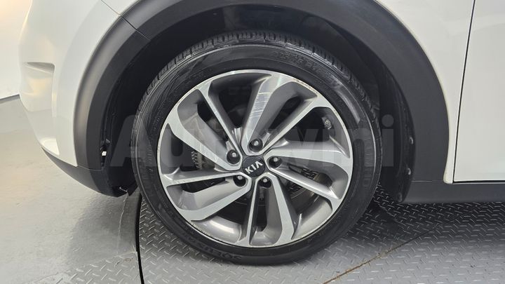 Kia Niro 2017 — 4