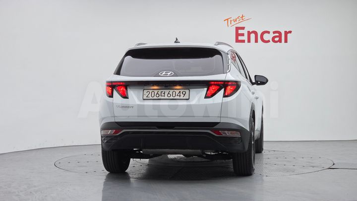 Hyundai Tucson 2022 — 4