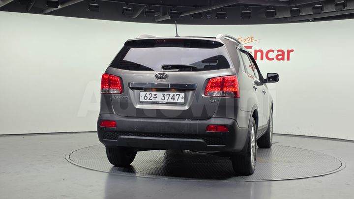 Kia Sorento 2011 — 4