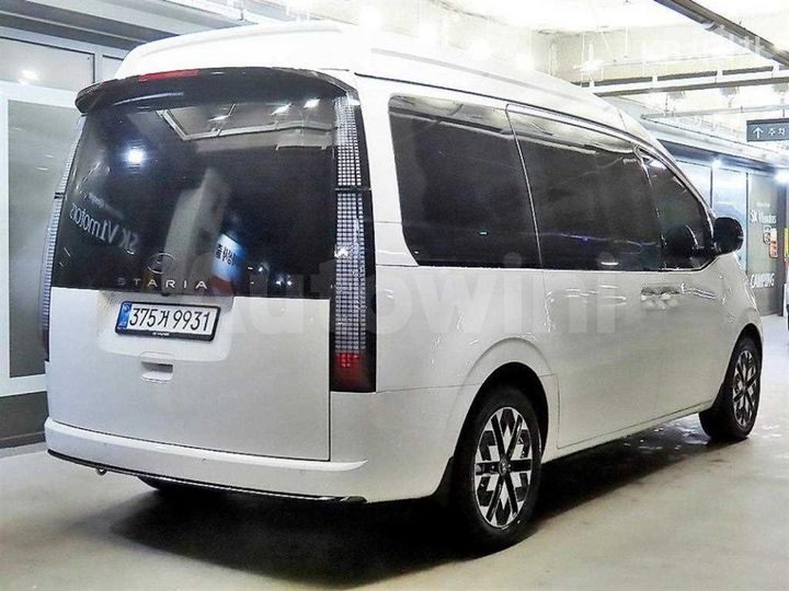 Hyundai Staria 2025 — 4
