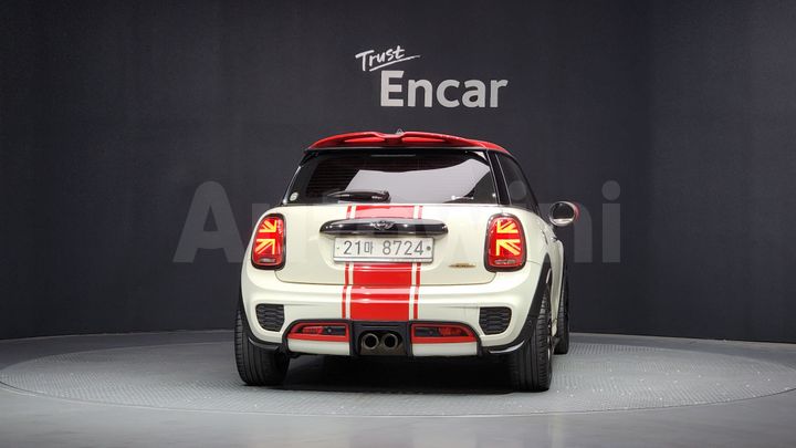 Mini Cooper 2017 — 4