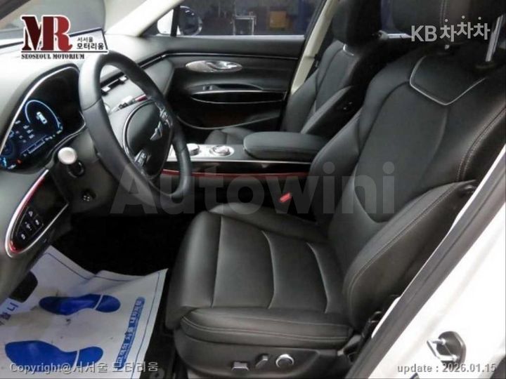 Genesis GV70 2024 KMTMA81BDRU156341 — 5