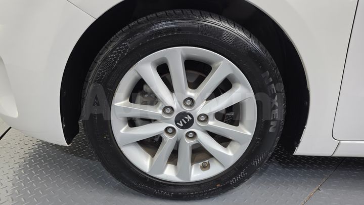 Kia K3 2016 — 5