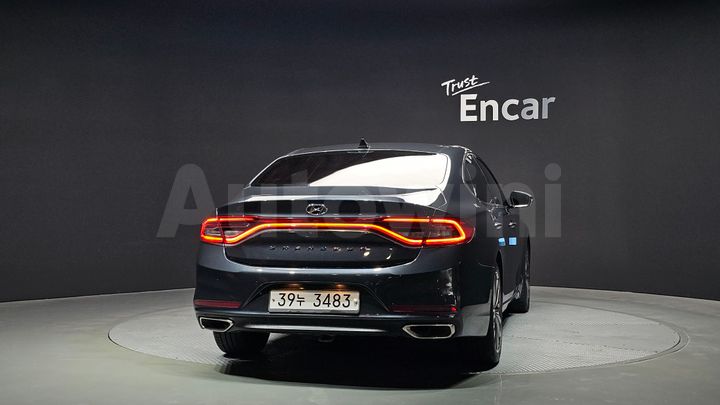 Hyundai Grandeur 2018 — 4