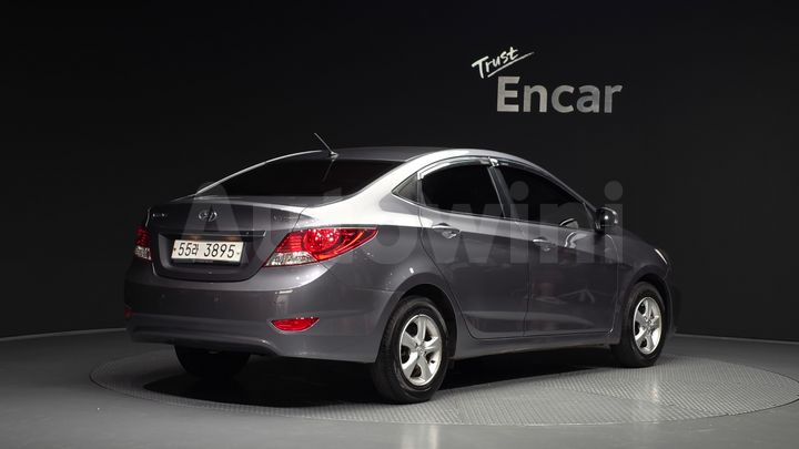 Hyundai Accent 2014 — 2