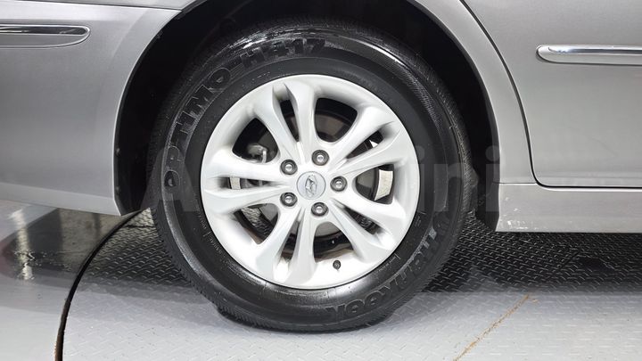 Hyundai Grandeur 2010 — 5