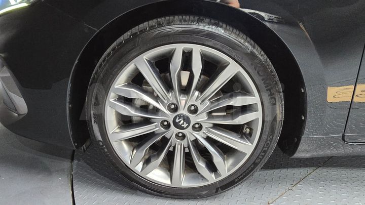 Kia K7 2020 — 4