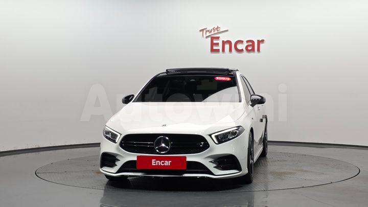 Mercedes-Benz A Class 2023 — 2