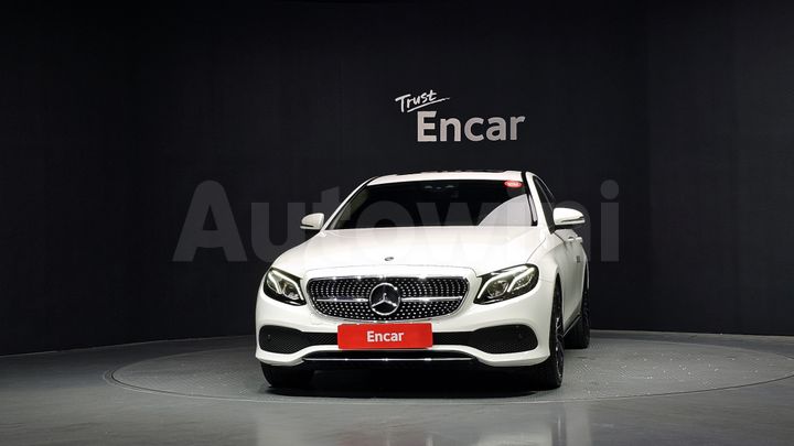 Mercedes-Benz E Class 2019 — 3
