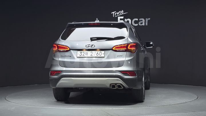 Hyundai SantaFe 2018 — 4