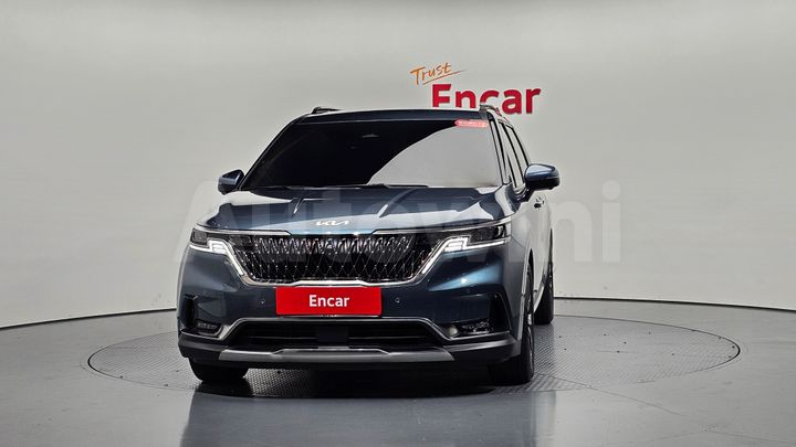 Kia Carnival 2023 — 2