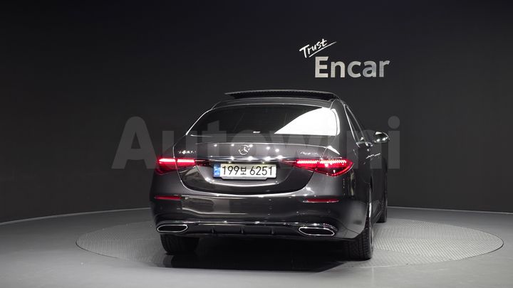 Mercedes Benz S Class 2022 — 4