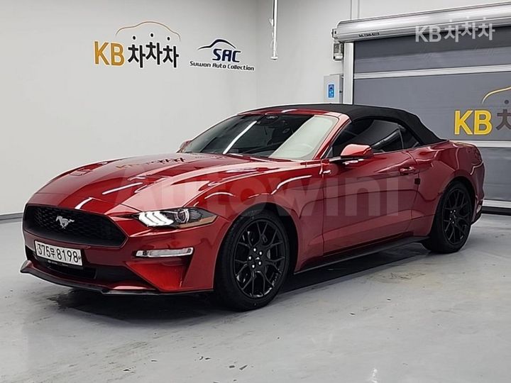 Ford Mustang 2022 — 2