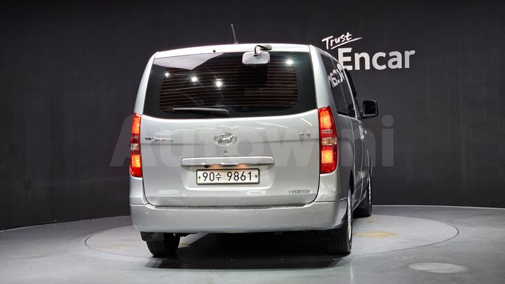 Hyundai Starex 2016 — 4