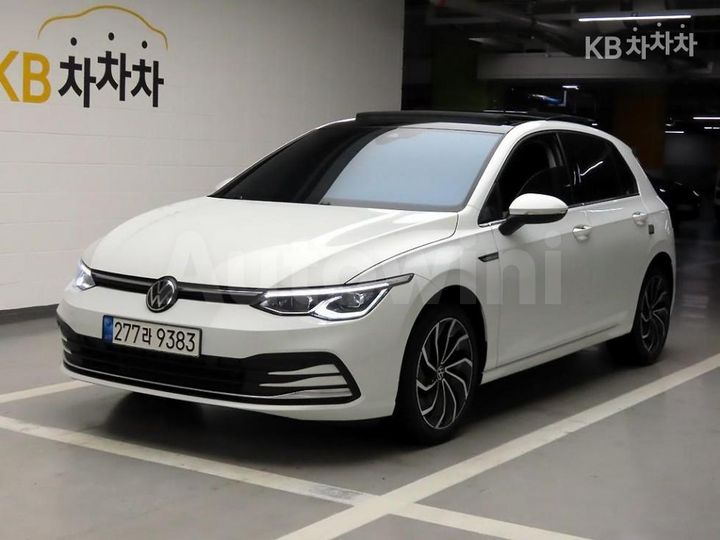 Volkswagen Golf 2022 — 2