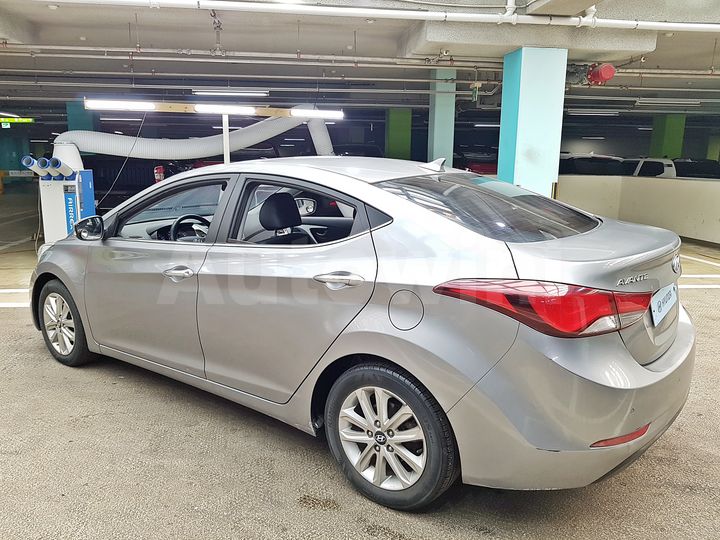 Hyundai Avante 2014 — 5