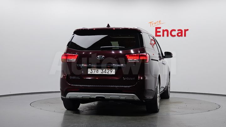 Kia Carnival 2017 — 4