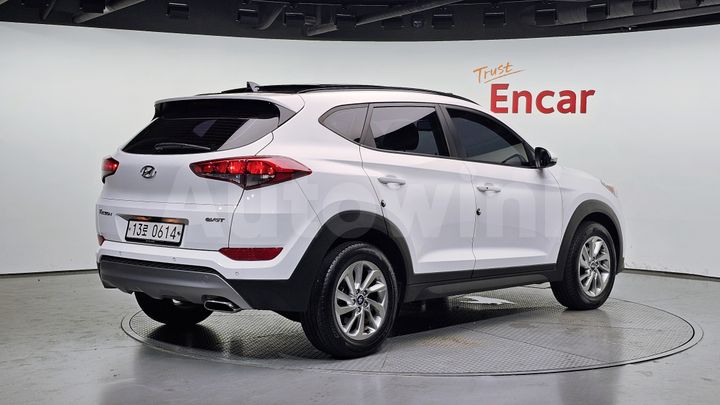 Hyundai Tucson 2017 — 2