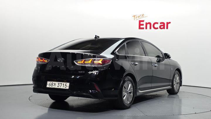 Hyundai Sonata 2018 — 2