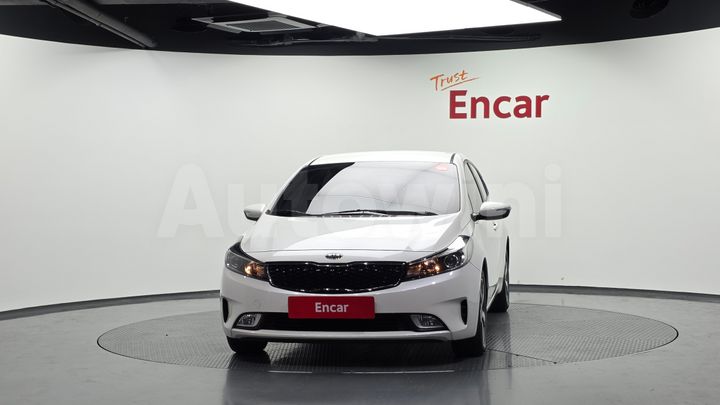 Kia K3 2018 — 3