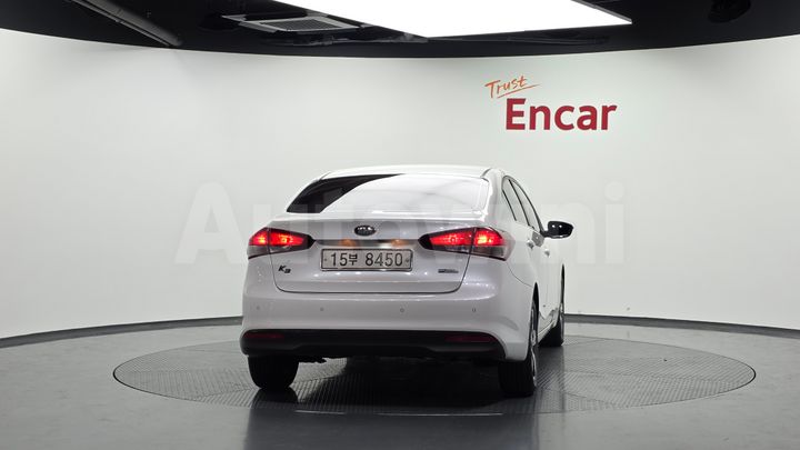 Kia K3 2018 — 4