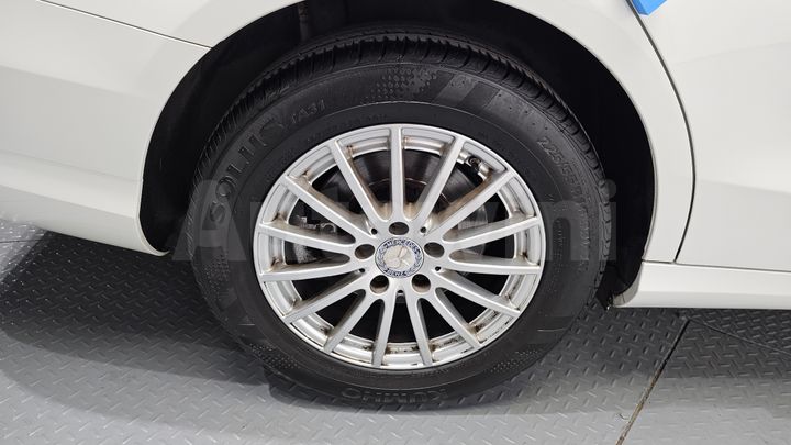 Mercedes-Benz C Class 2015 — 5