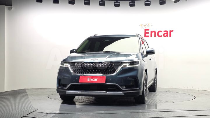 Kia Carnival 2021 — 3
