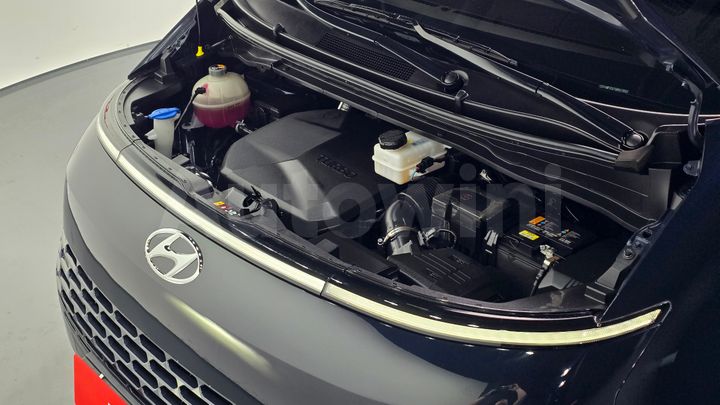 Hyundai Staria 2024 — 5