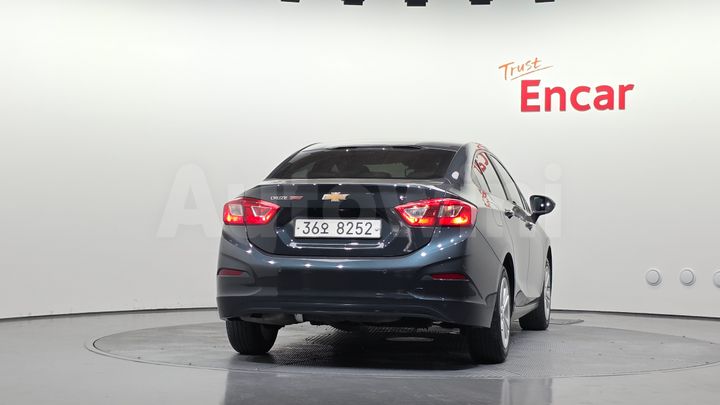 Chevrolet Cruze 2017 — 4
