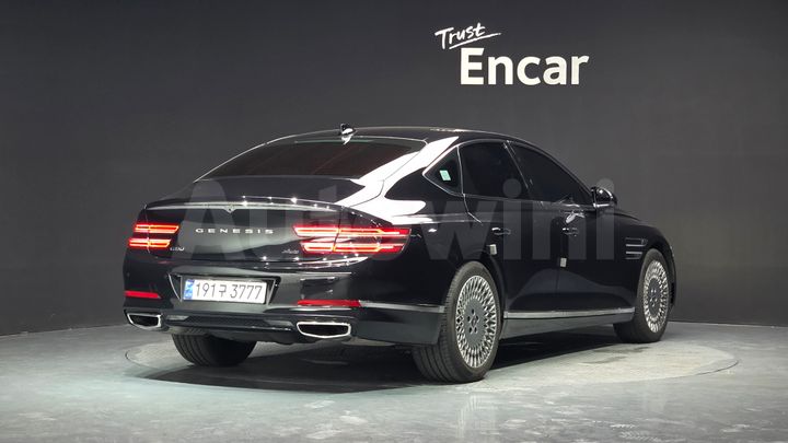 Genesis G80 2022 — 2