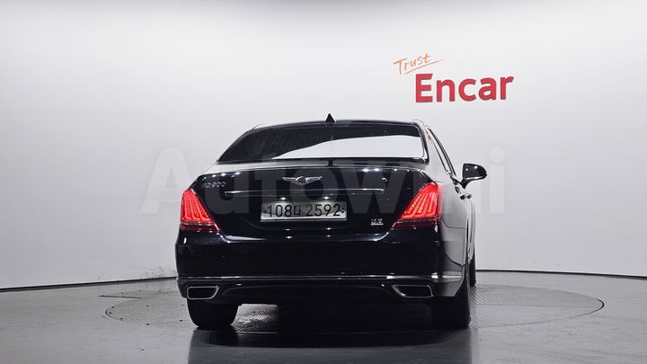 Genesis EQ900 2017 — 4