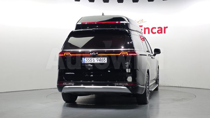 Kia Carnival 2023 — 4