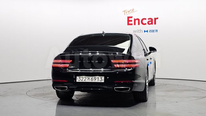 Genesis G80 2022 — 4