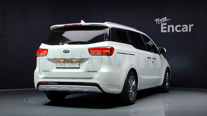Kia Carnival 2018 — 2