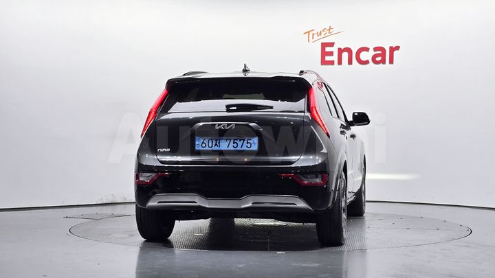 Kia Niro 2023 — 3