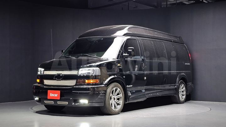 Chevrolet Express Van