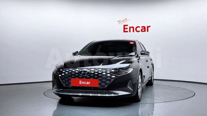 Hyundai Grandeur 2023 — 3