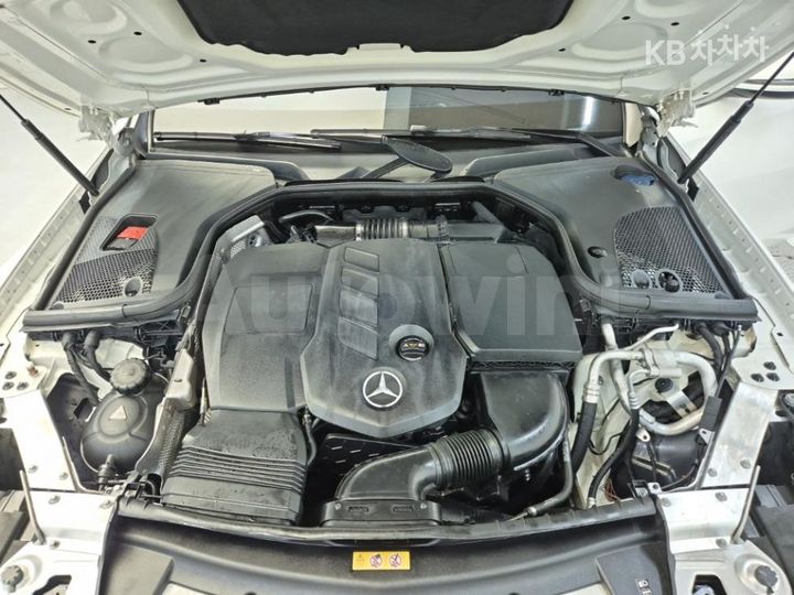 Mercedes-Benz E Class 2017 WDDZF0EB4HA048631 — 5