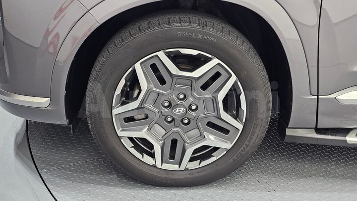 Hyundai SantaFe 2023 — 5