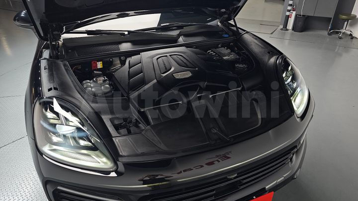 Porsche Cayenne 2021 — 5