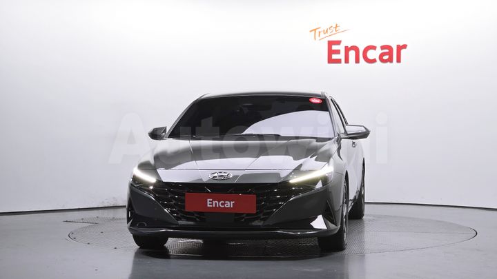 Hyundai Avante 2023 — 3
