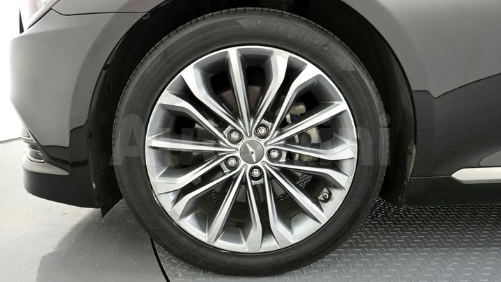 Hyundai Genesis 2016 — 5