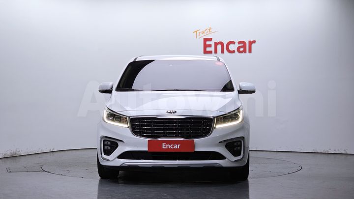 Kia Carnival 2019 — 3