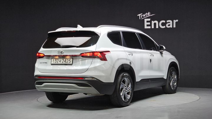 Hyundai SantaFe 2022 — 2